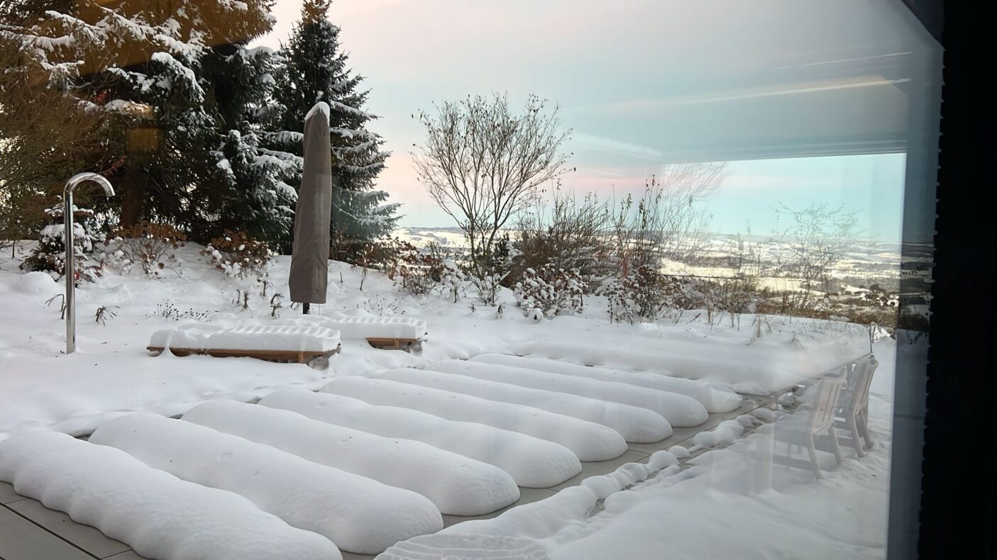 FlussPool-im-Winter.jpg